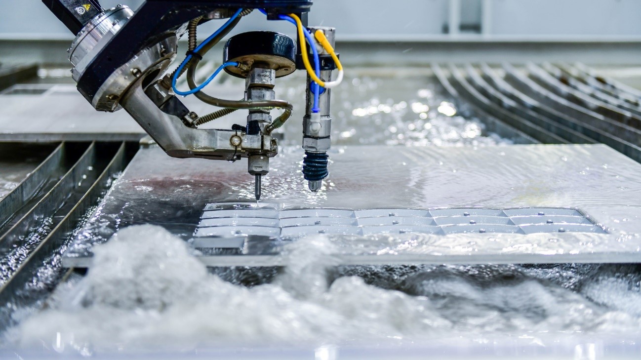 Guía completa: Errores comunes al contratar un servicio de corte CNC y cómo evitarlos
